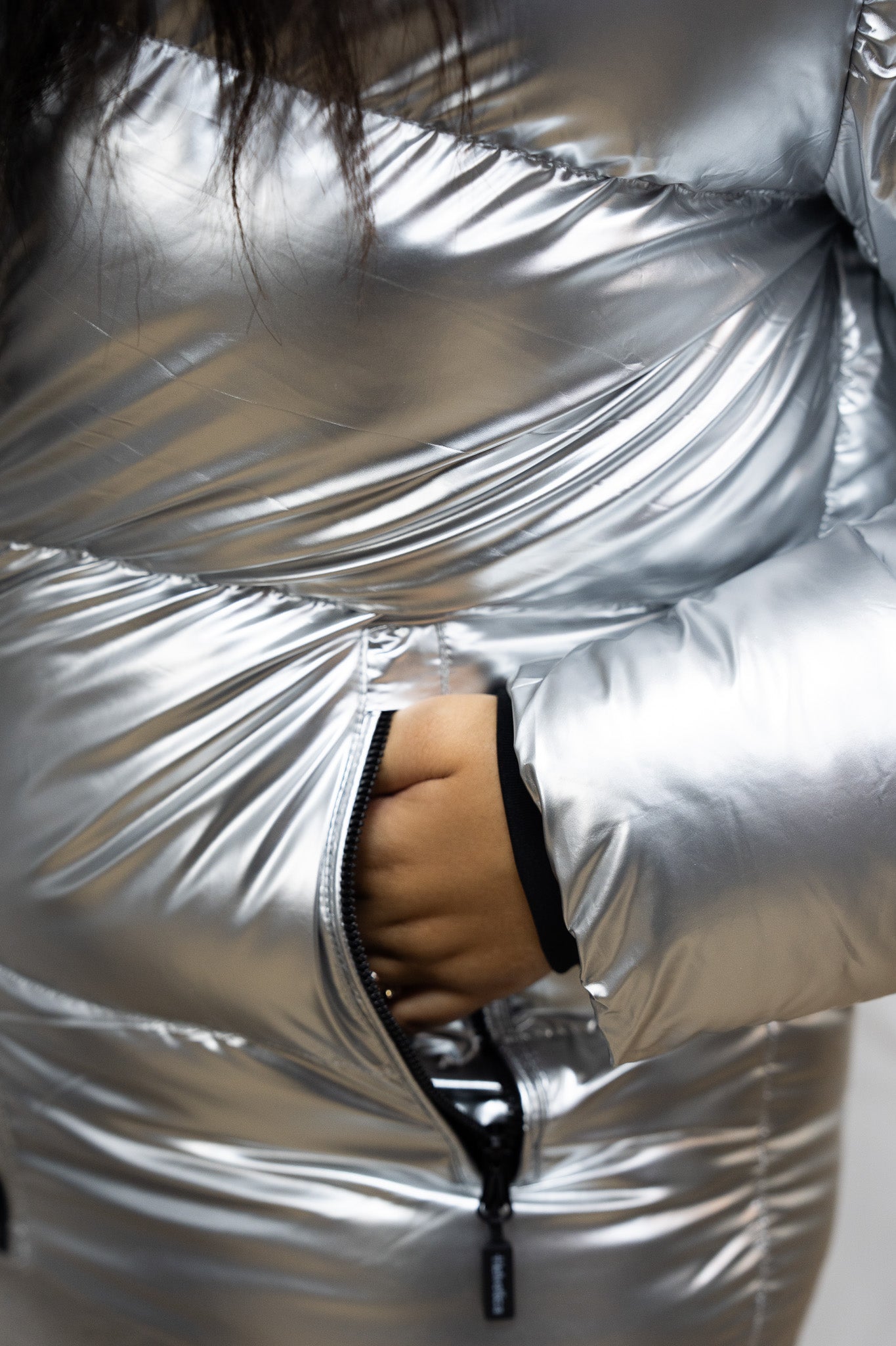 HELVETICA COSMOS GRIS (cagoule integré)