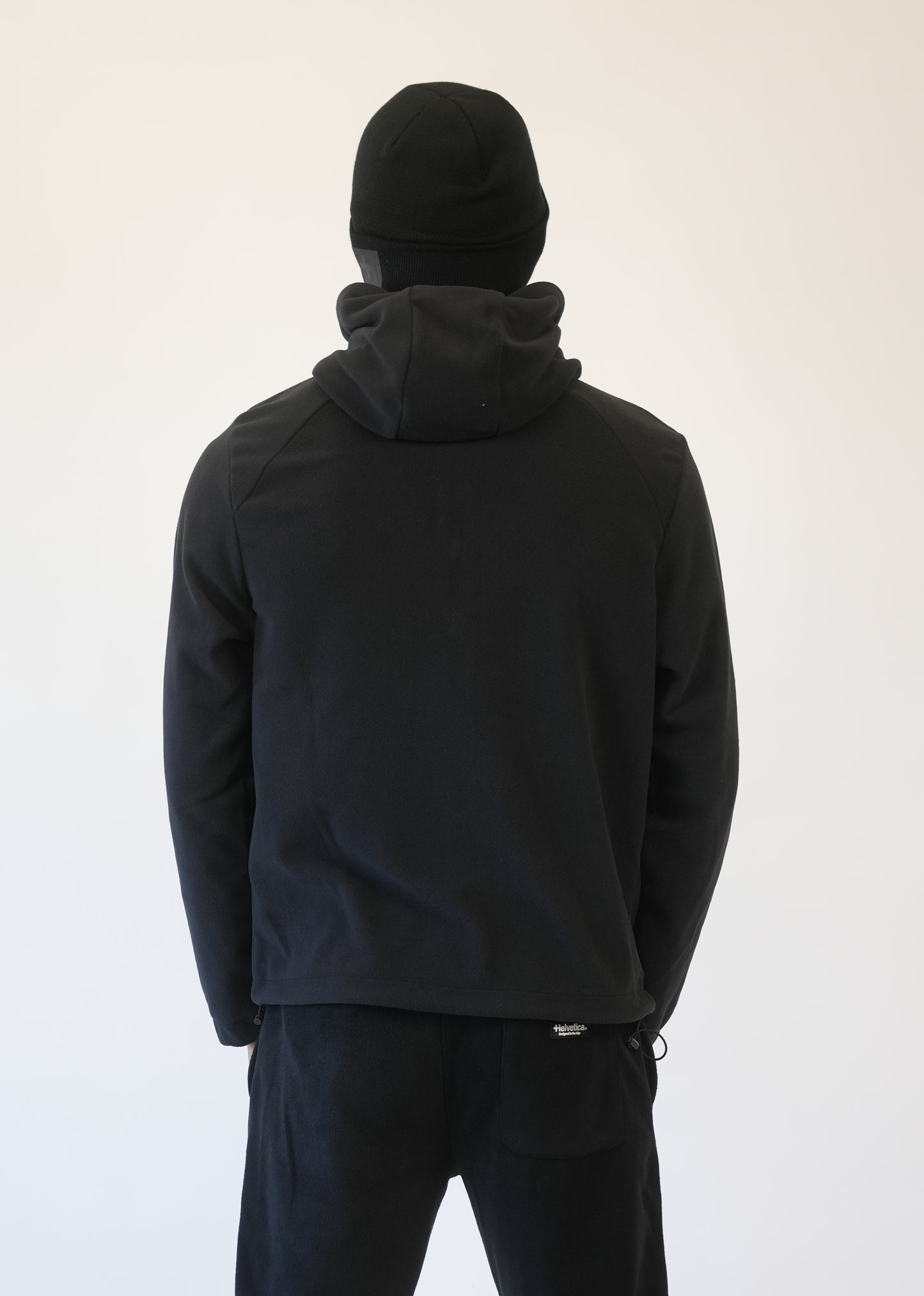 VESTE HELVETICA Polar Black