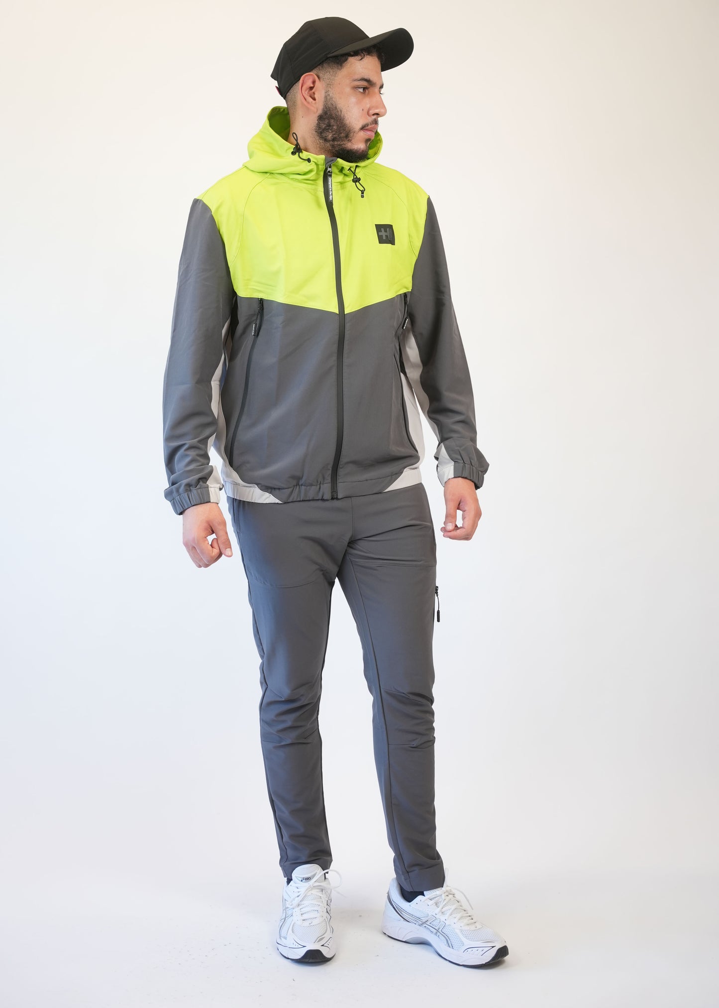 Helvetica STANFORD DARK GREY