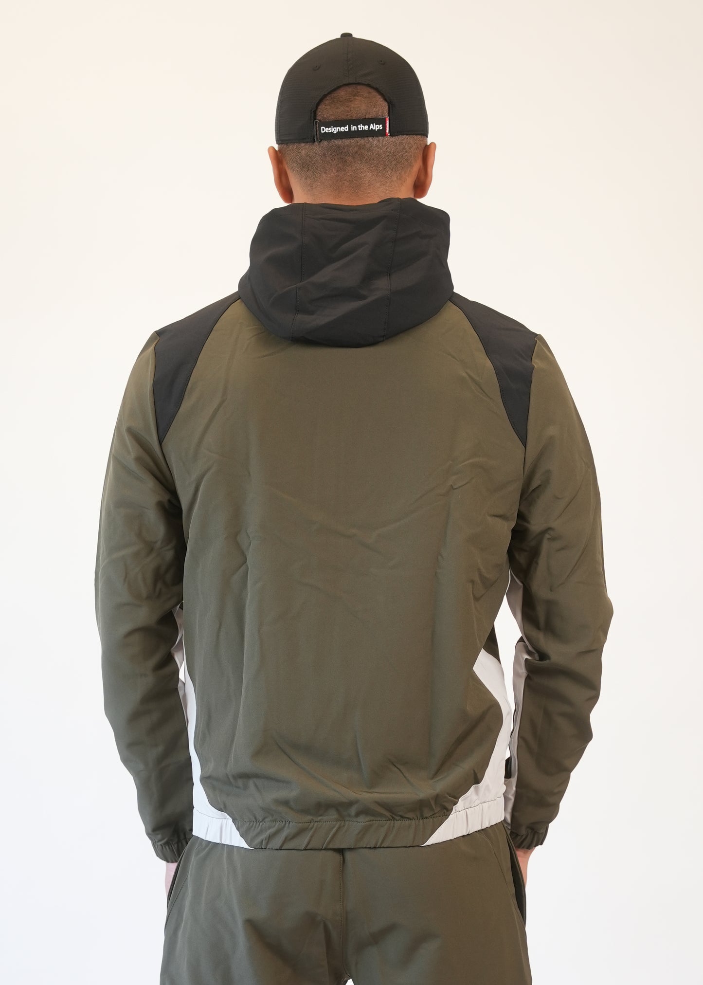 Helvetica STANFORD KAKI