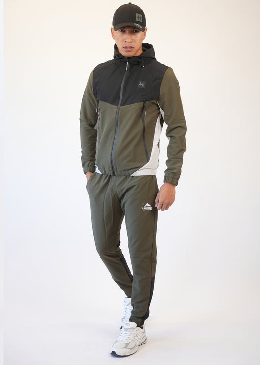 Helvetica STANFORD KAKI