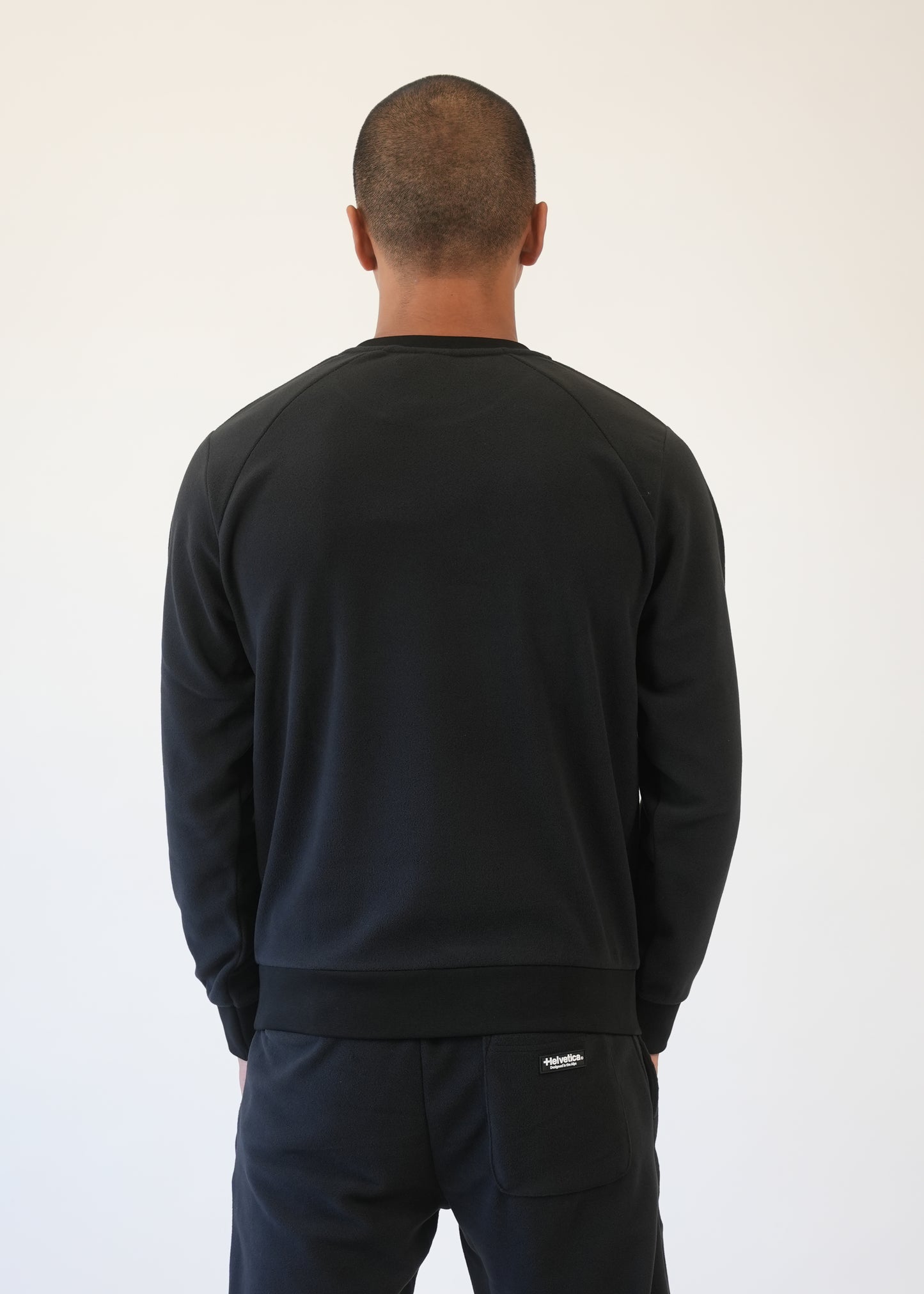 Helvetica POLAR BLACK