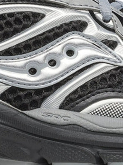 Saucony ProGrid Omni 9 Black
Silver Grey