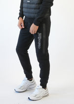 Helvetica 16 IZOLA BLACK