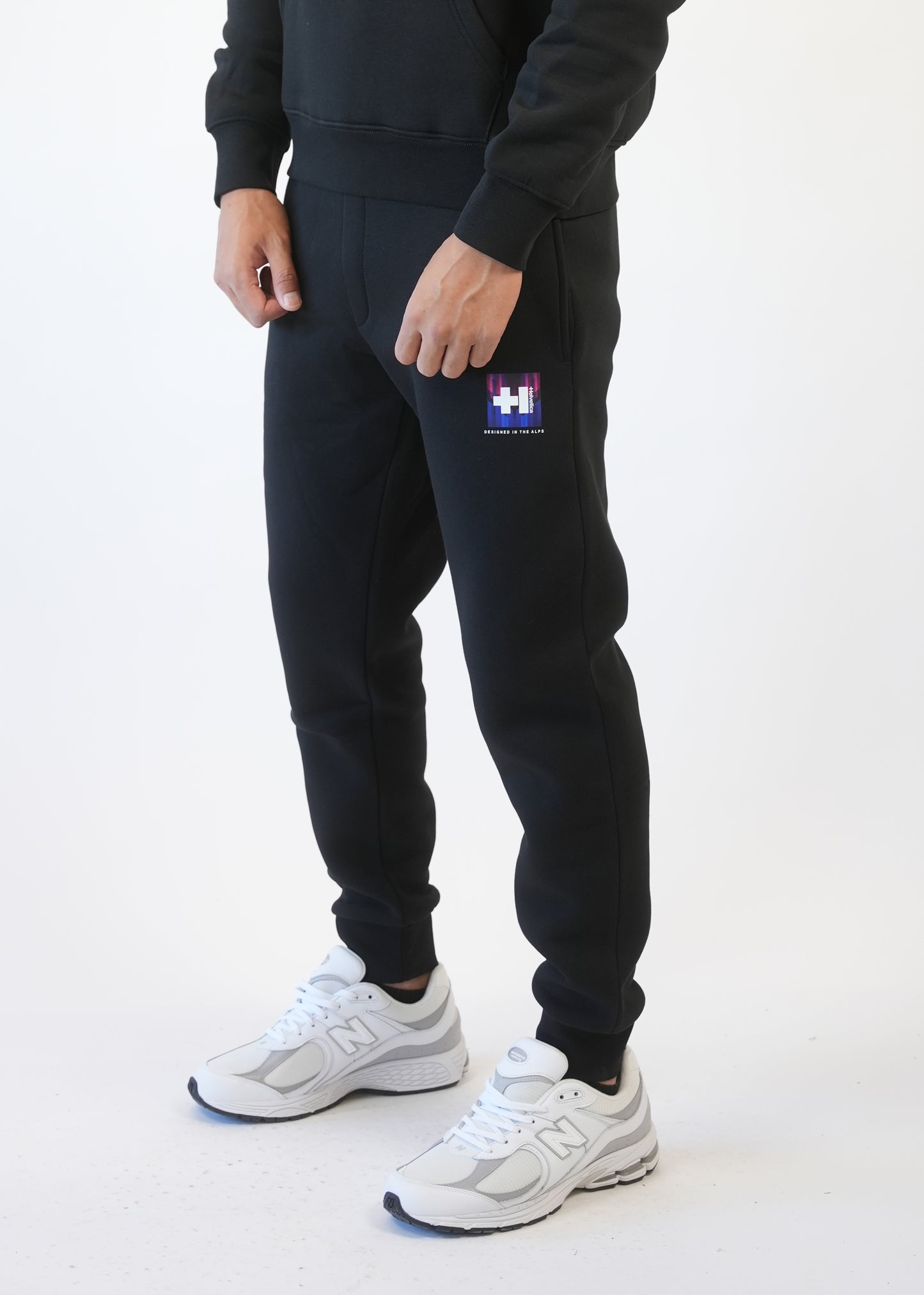 Helvetica 16 SQUARE BLACK