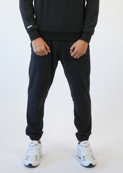 Helvetica 17 POLAR BLACK