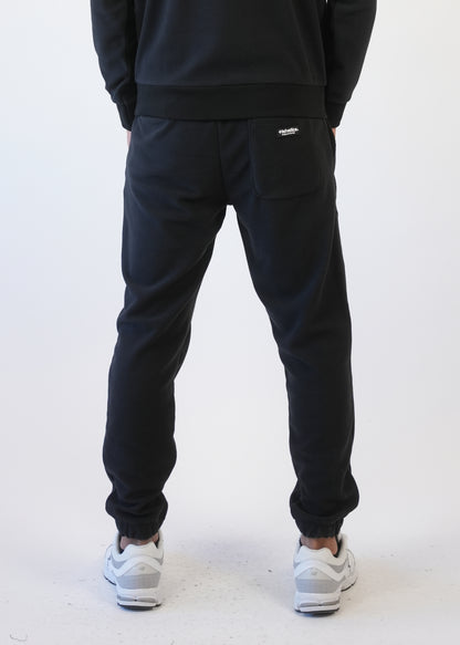 Helvetica 17 POLAR BLACK