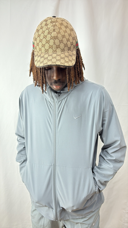 GILET NIKE TRAINING GRIS