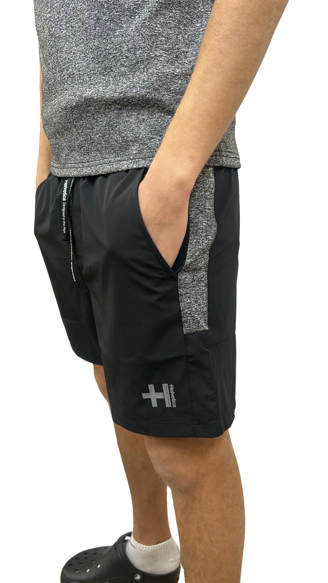 SHORT HELVETICA USAIN 19 BLACK