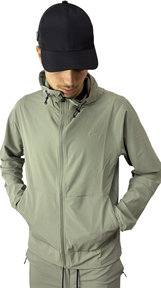 GILET NIKE TRAINING KAKI