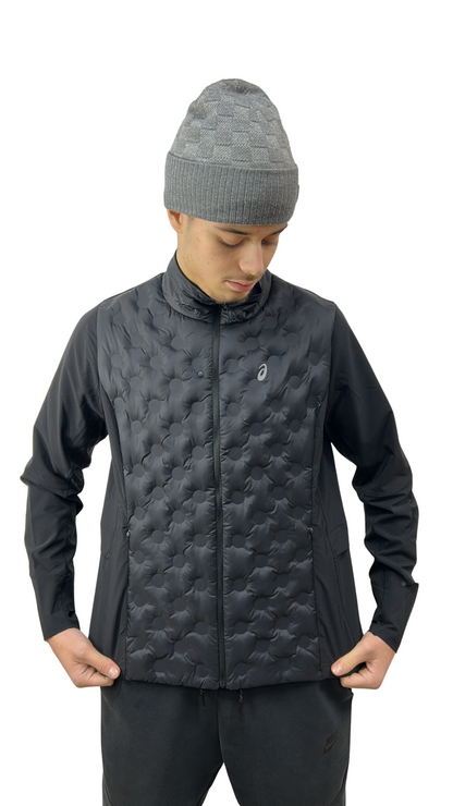 VESTE ASICS NOIR MATELASSÉ