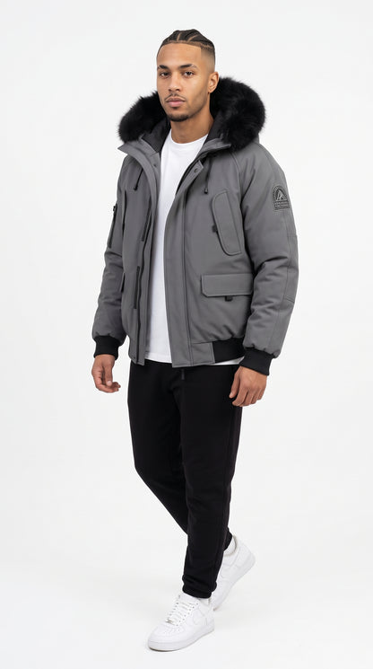 HELVETICA WILSON GRISE 2026 (Cagoule intégrée)