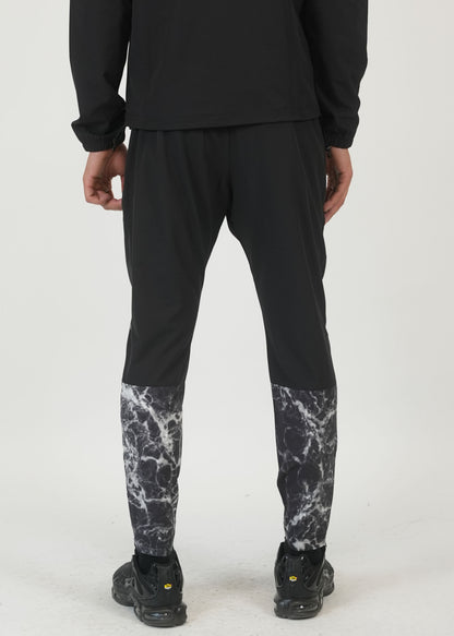 HELVETICA VALBERG 16 B BLACK