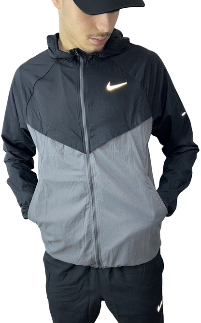 VESTE NIKE RUNNING noir et gris