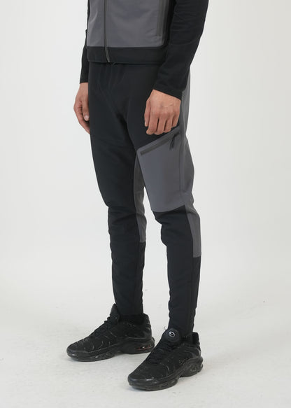 HELVETICA NOAH 17 BLACK DARK GREY
