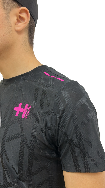 T-SHIRT HELVETICA BOLT 12 BLACK