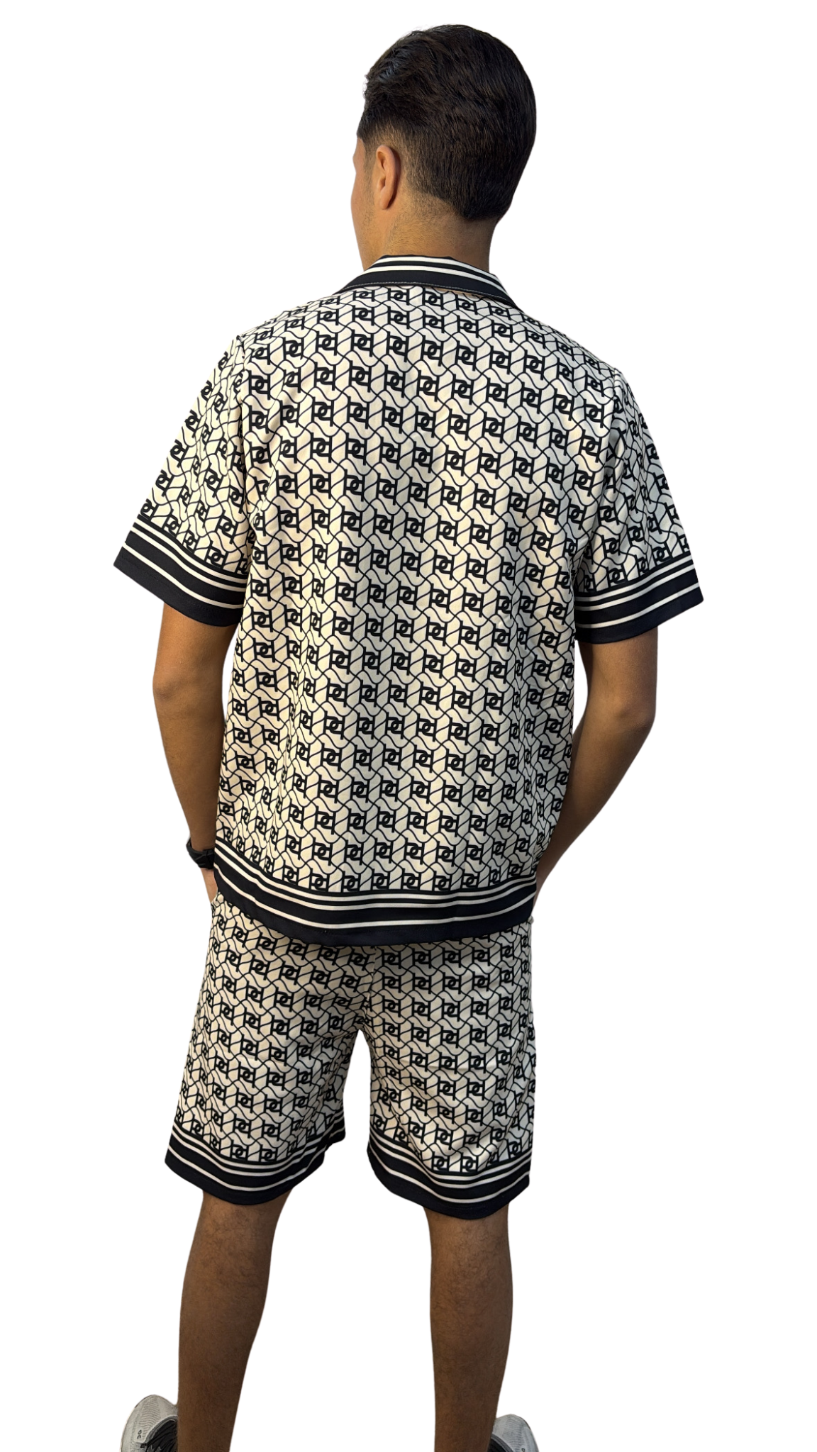 ENSEMBLE SHORT + T-SHIRT ÉTÉ