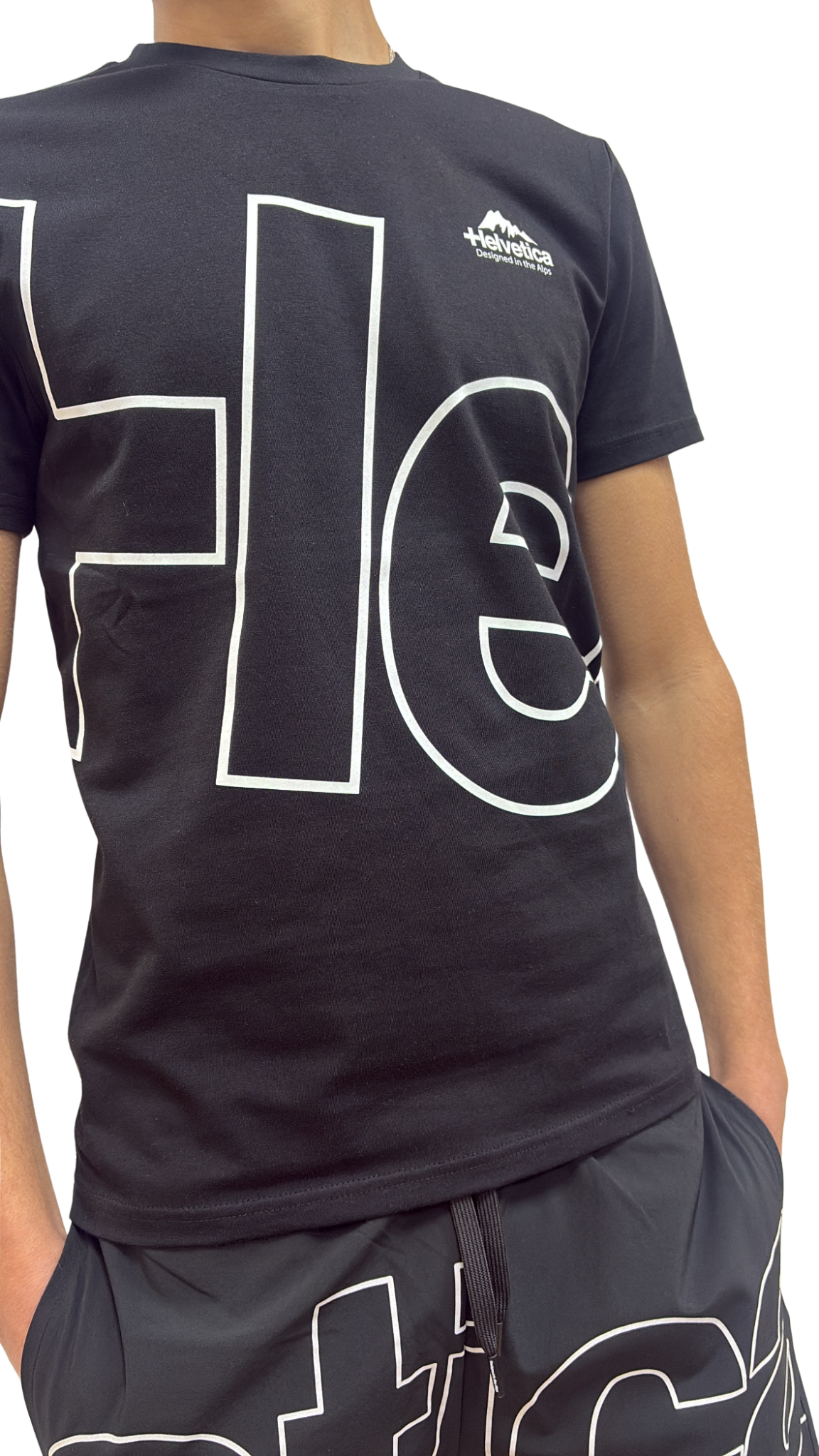 T-SHIRT HELVETICA ATLAS 12 BLACK
