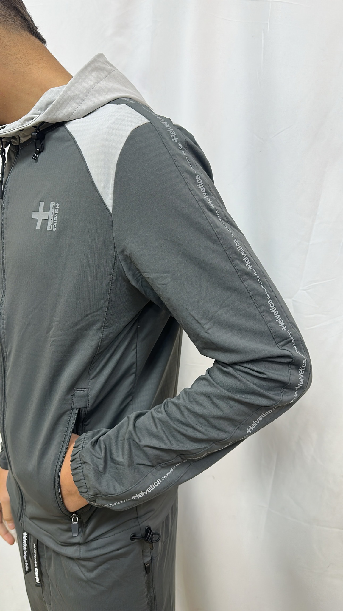VESTE HELVETICA POWELL 04 DARK GREY