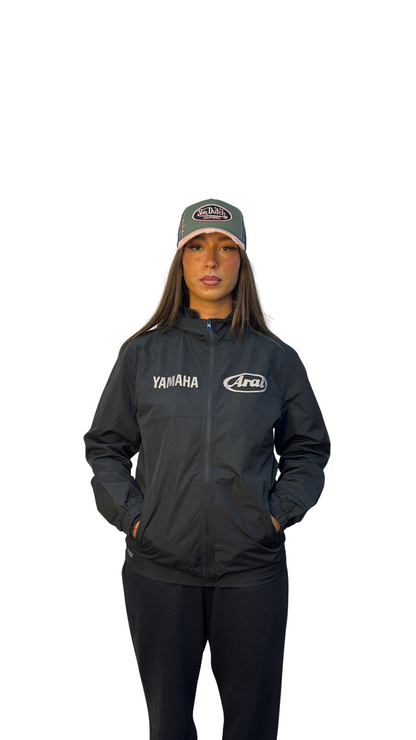 VESTE ICI C’EST PARIS