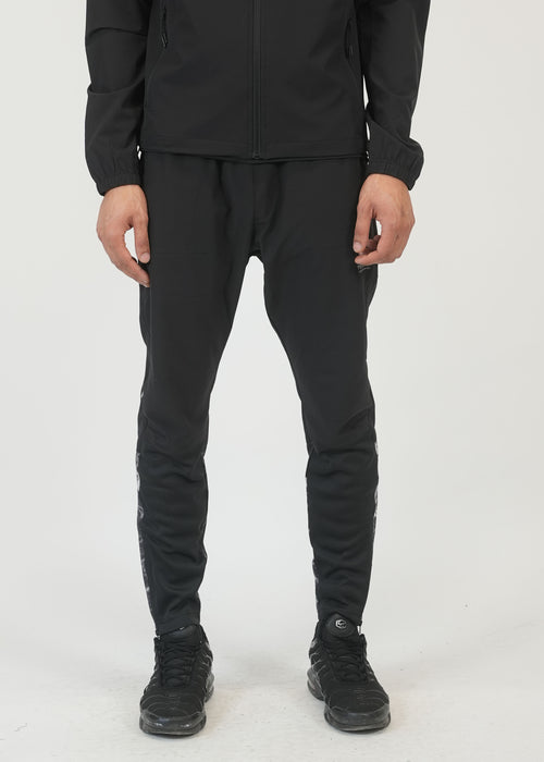 HELVETICA VALBERG 16 B BLACK