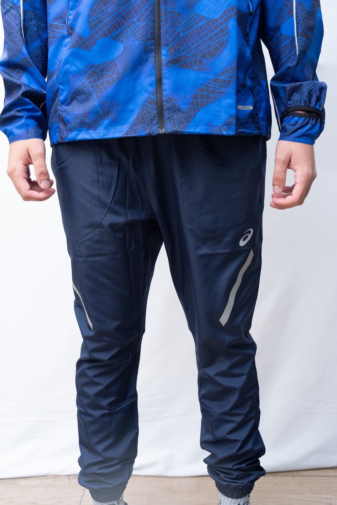 ASICS JOGGING BLEU FONCE