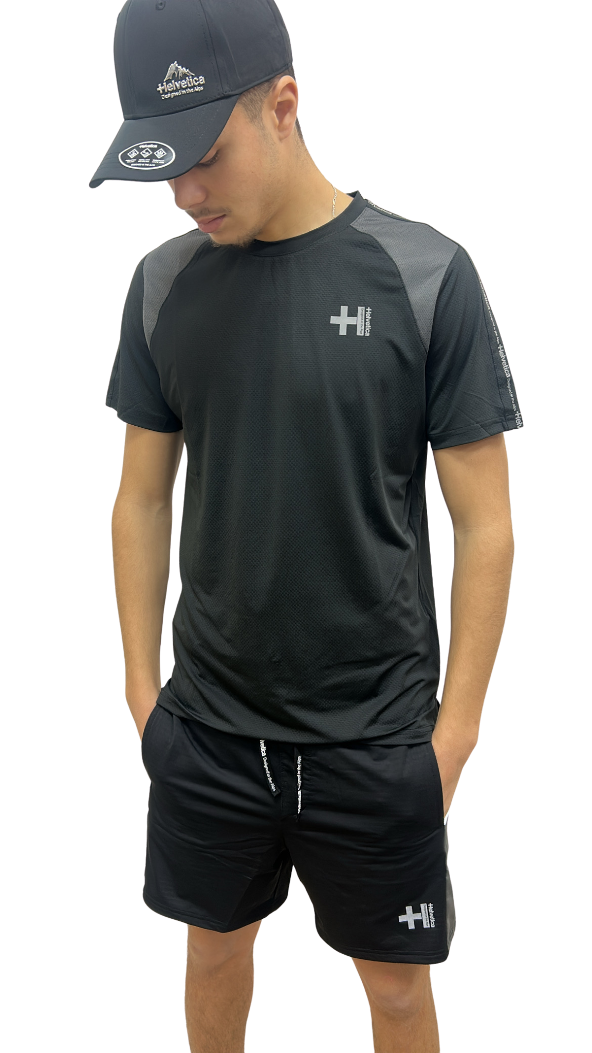 T-SHIRT HELVETICA POWELL 12 BLACK