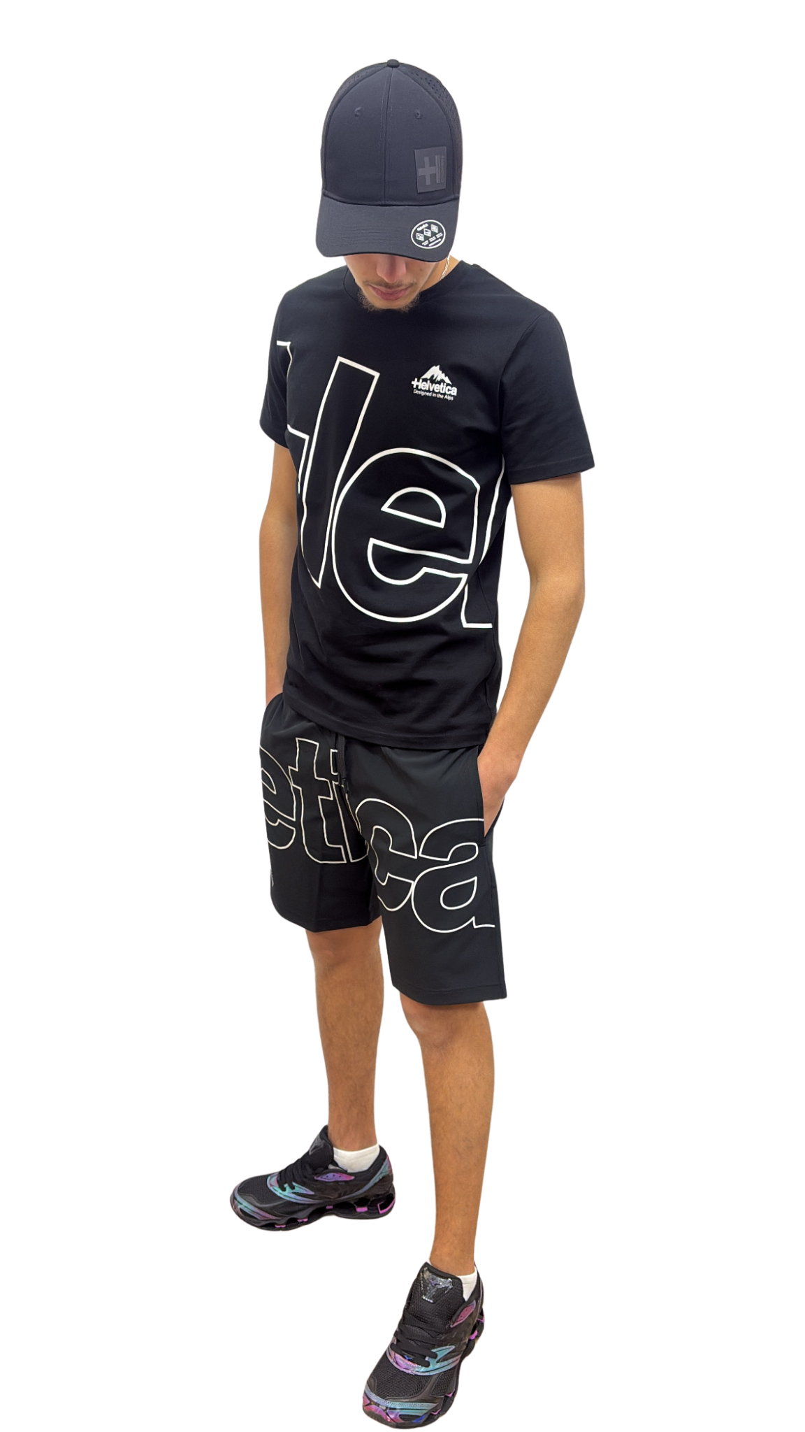 SHORT HELVETICA ATLAS 19 BLACK