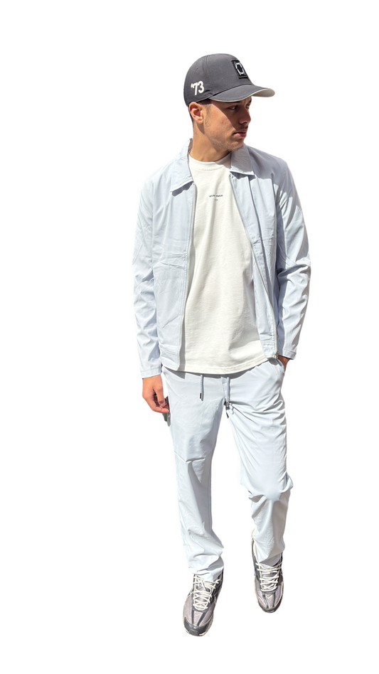 ENSEMBLE FRILIVIN BLEU