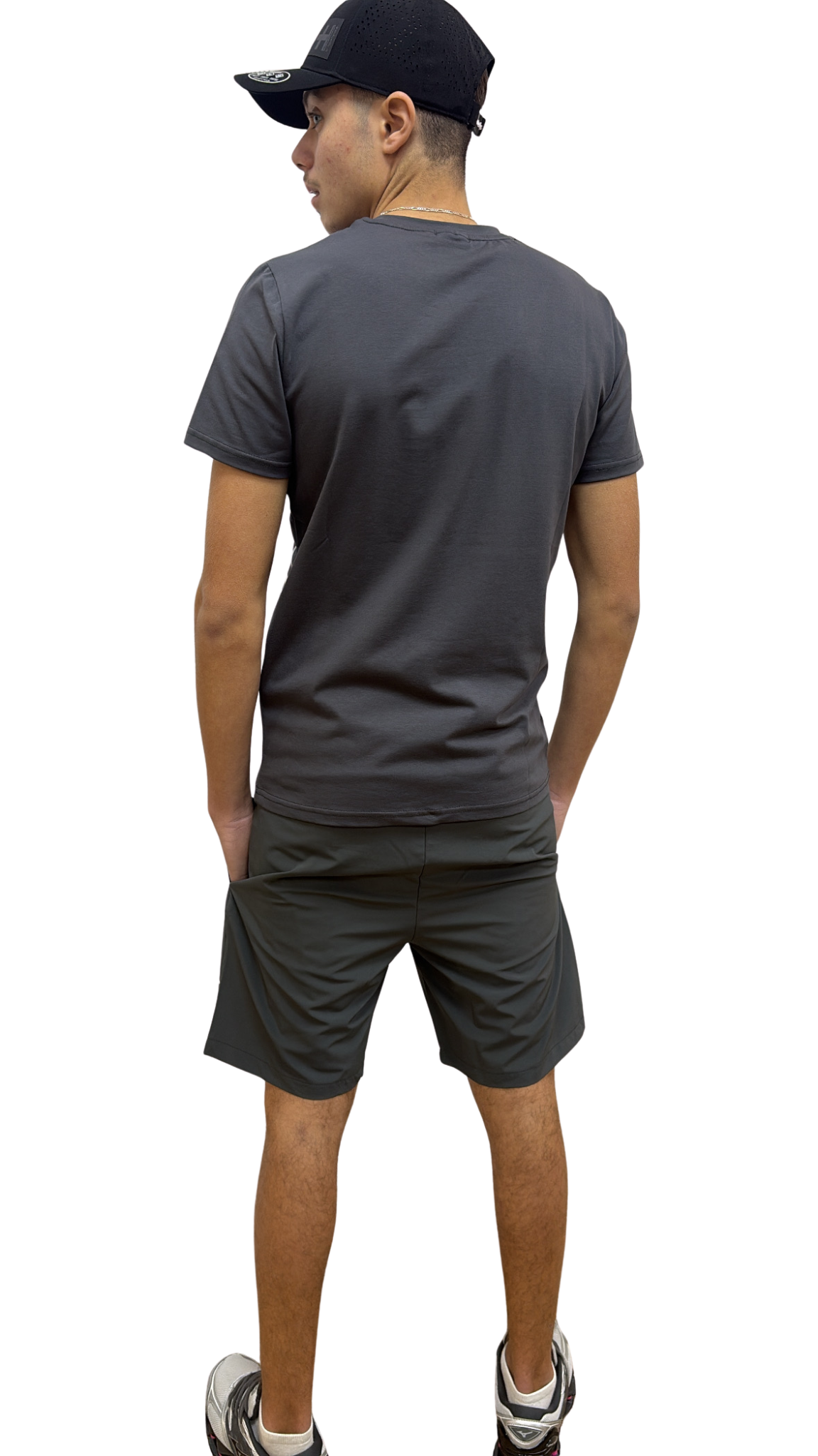 SHORT HELVETICA ATLAS DARK GREY