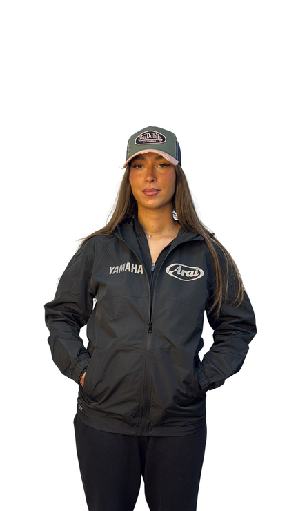 VESTE ICI C’EST PARIS