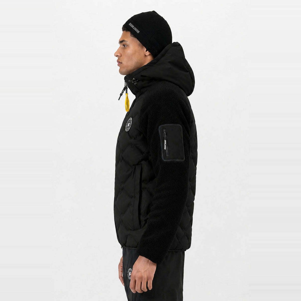 DOUDOUNE DOUBLEHOOD ONTARIO 01