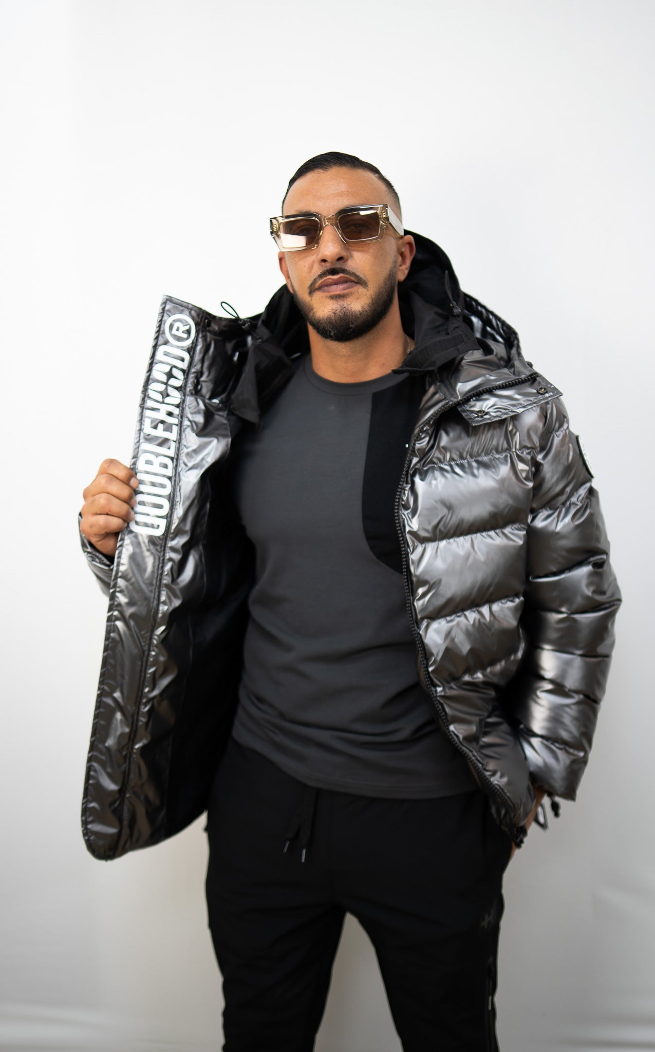 DOUBLEHOOD 01 CHRYSLER GRIS