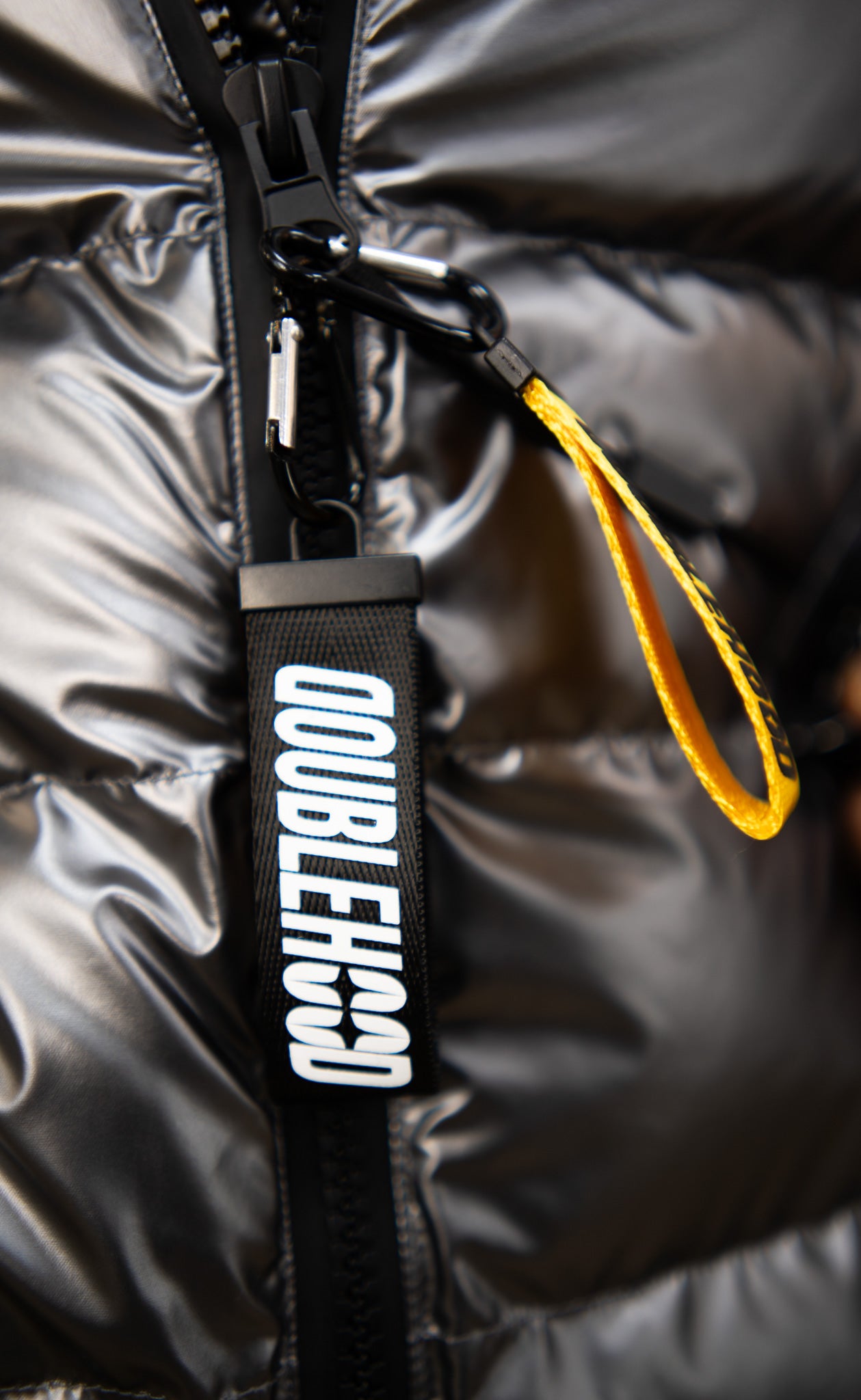 DOUBLEHOOD 01 CHRYSLER GRIS