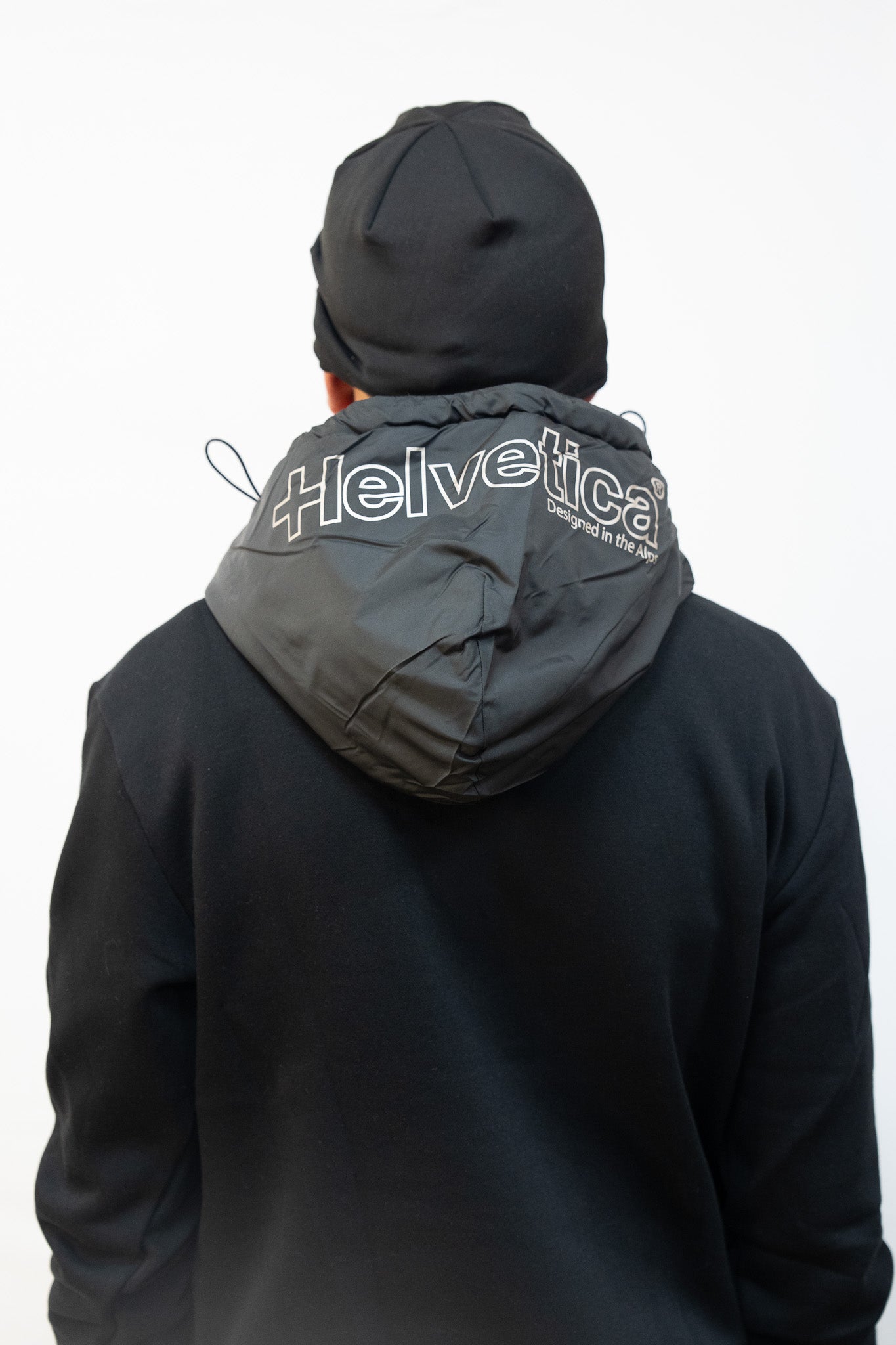 VESTE HELVETICA IZOLA NOIR