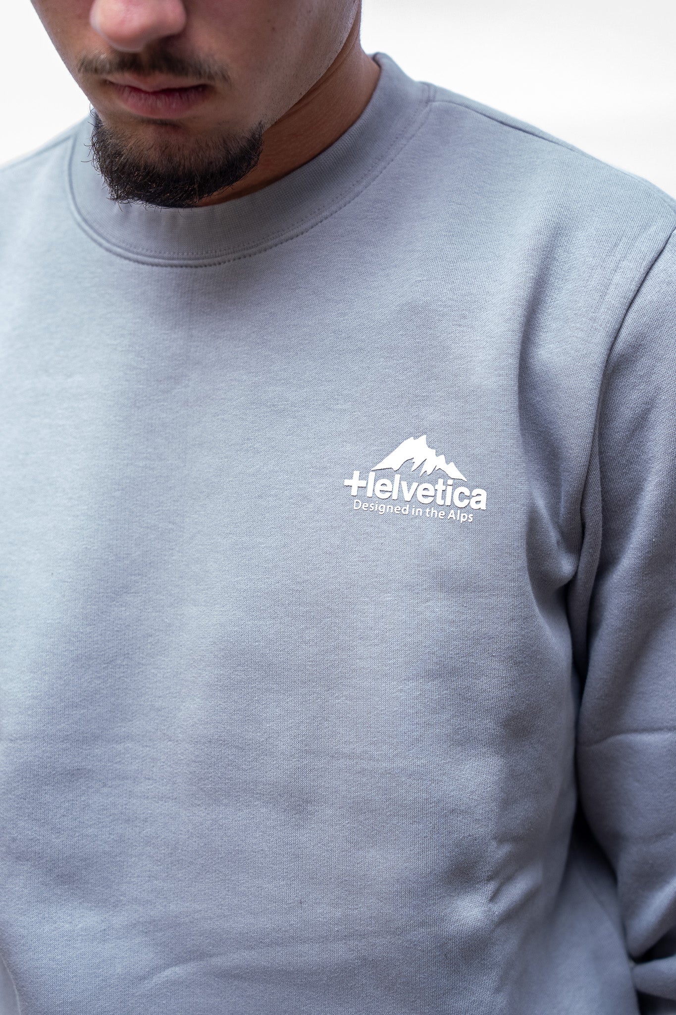 Pull HELVETICA  ALLEN GRIS