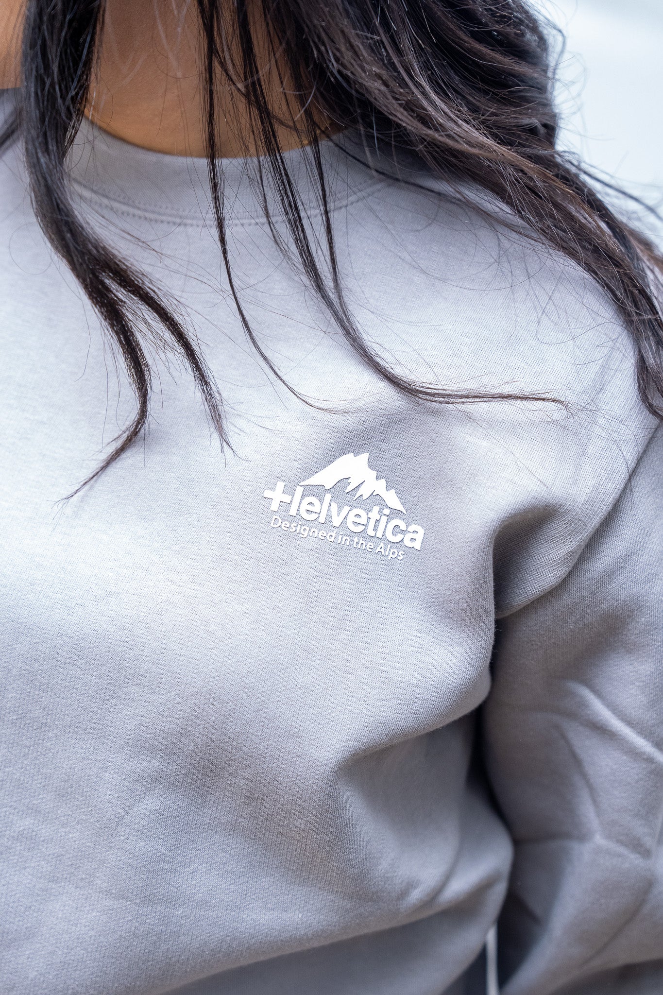 Pull HELVETICA  ALLEN GRIS