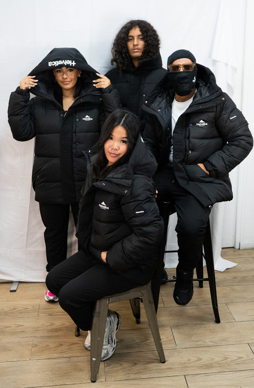 HELVETICA BARNES NOIR