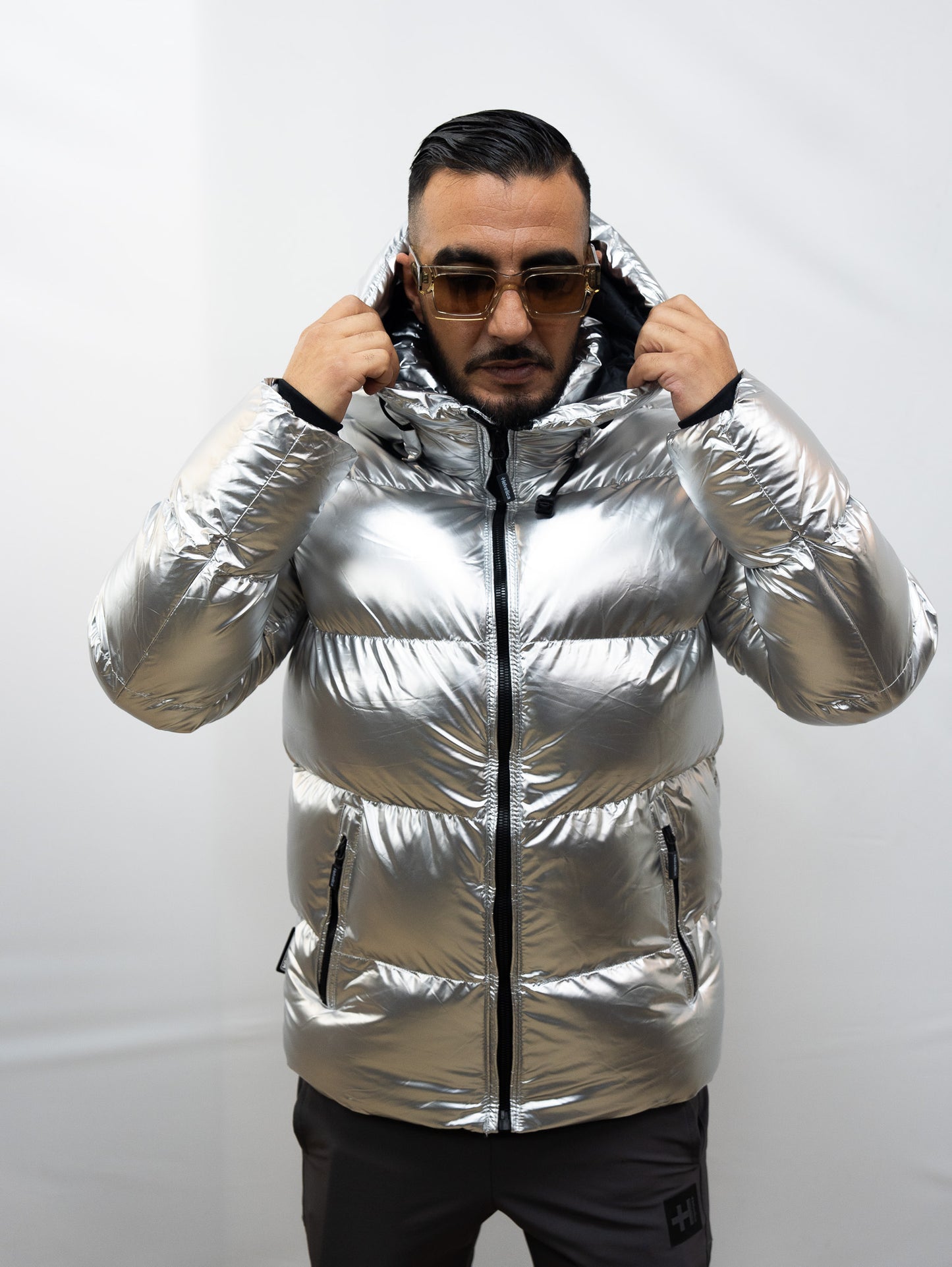 HELVETICA COSMOS GRIS