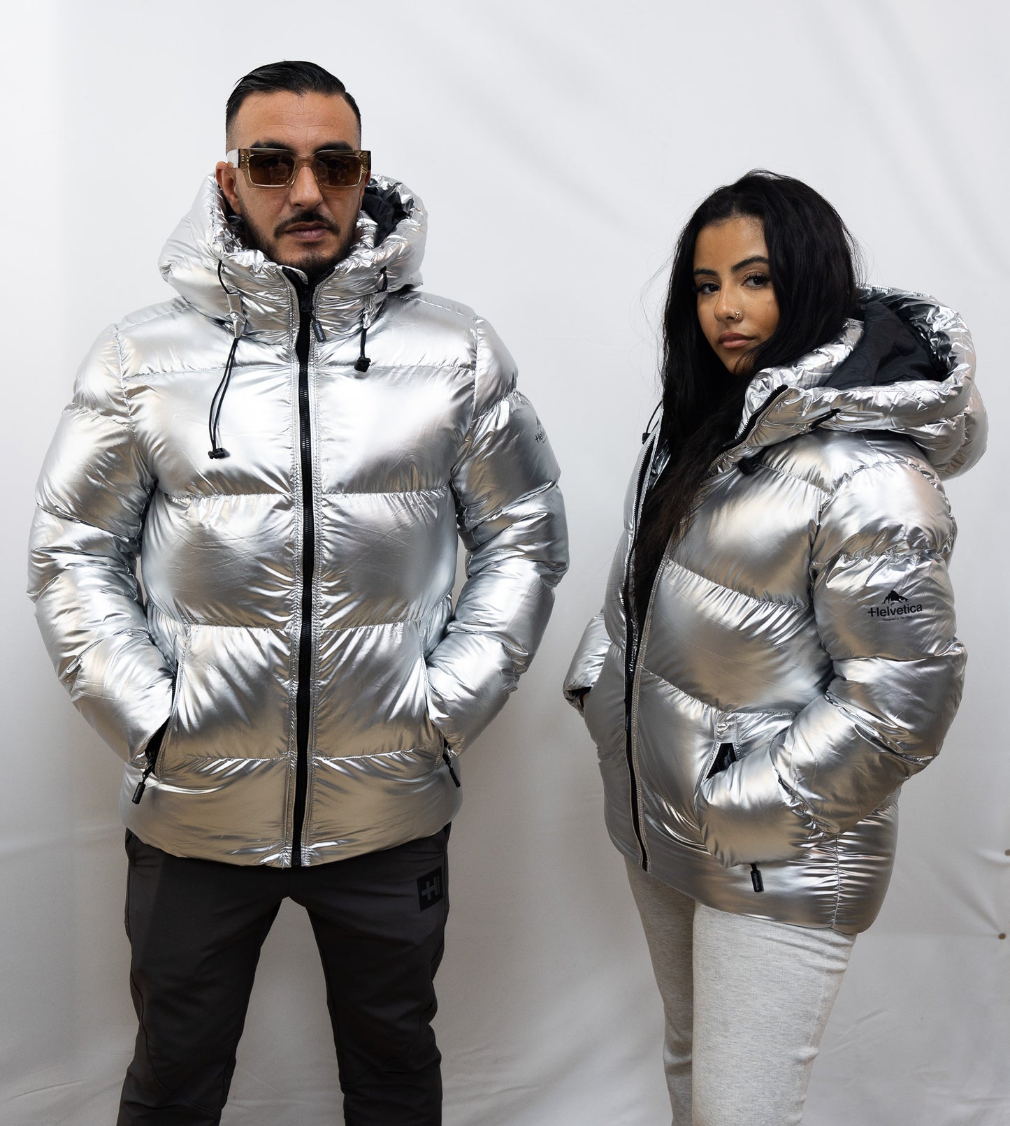 HELVETICA COSMOS GRIS