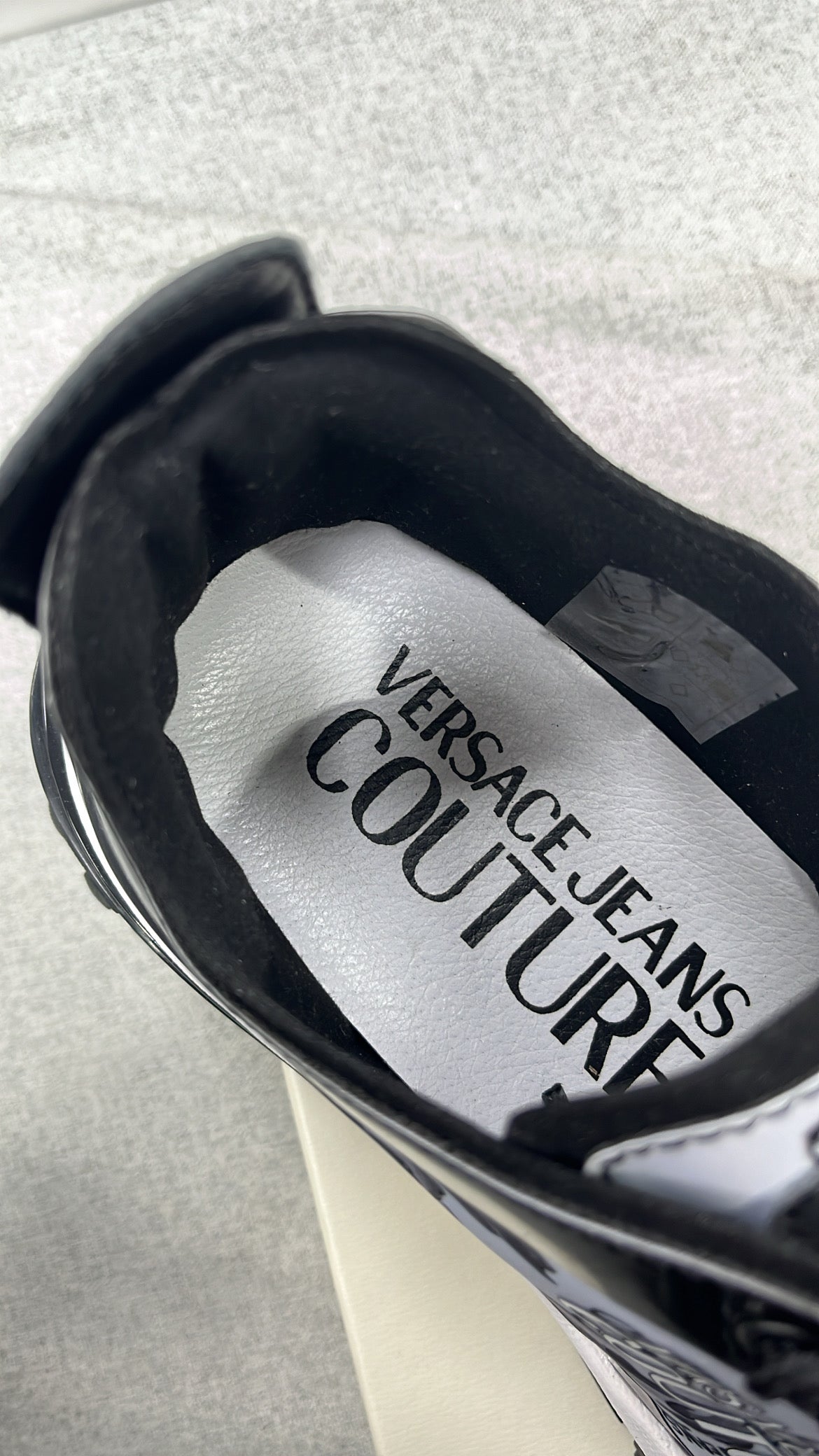 BASKETS VERSACE JEANS COUTURE blanche