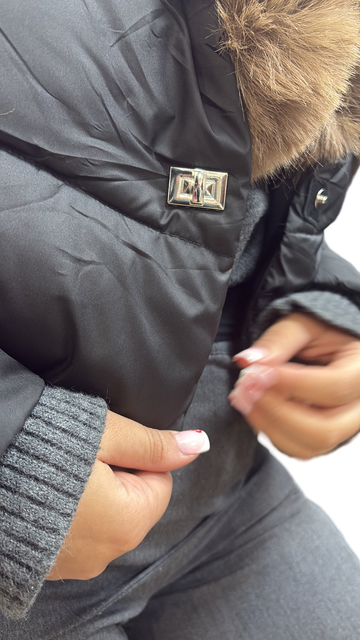 Doudounes MACADAM black à fourrure