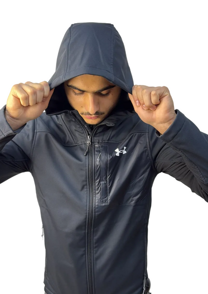 Veste UNDER ARMOUR avec capuche