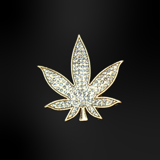 PIN’S FEUILLE DE W*ED MÉTALLIQUE