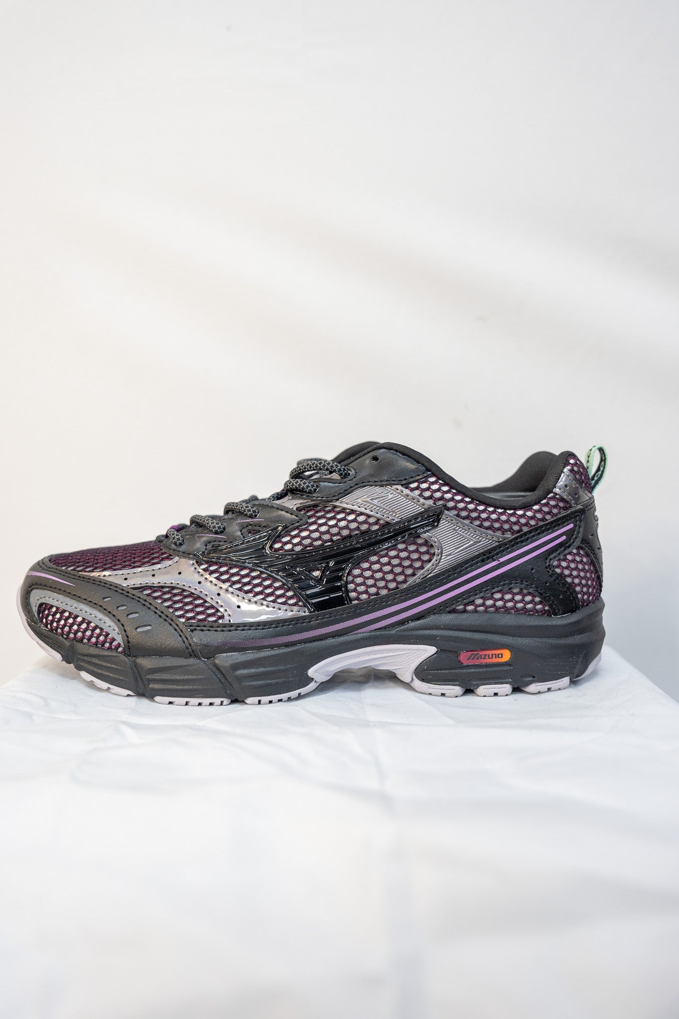 BASKETS MIZUNO SPORTSTYLE