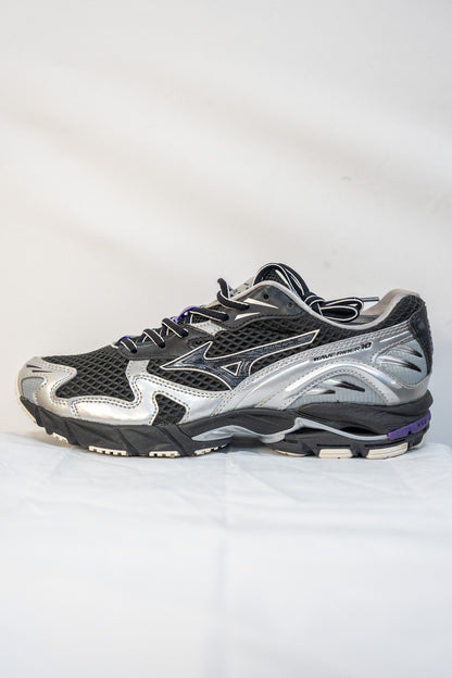 BASKETS MIZUNO WAVE RIDER GRIS-NOIR