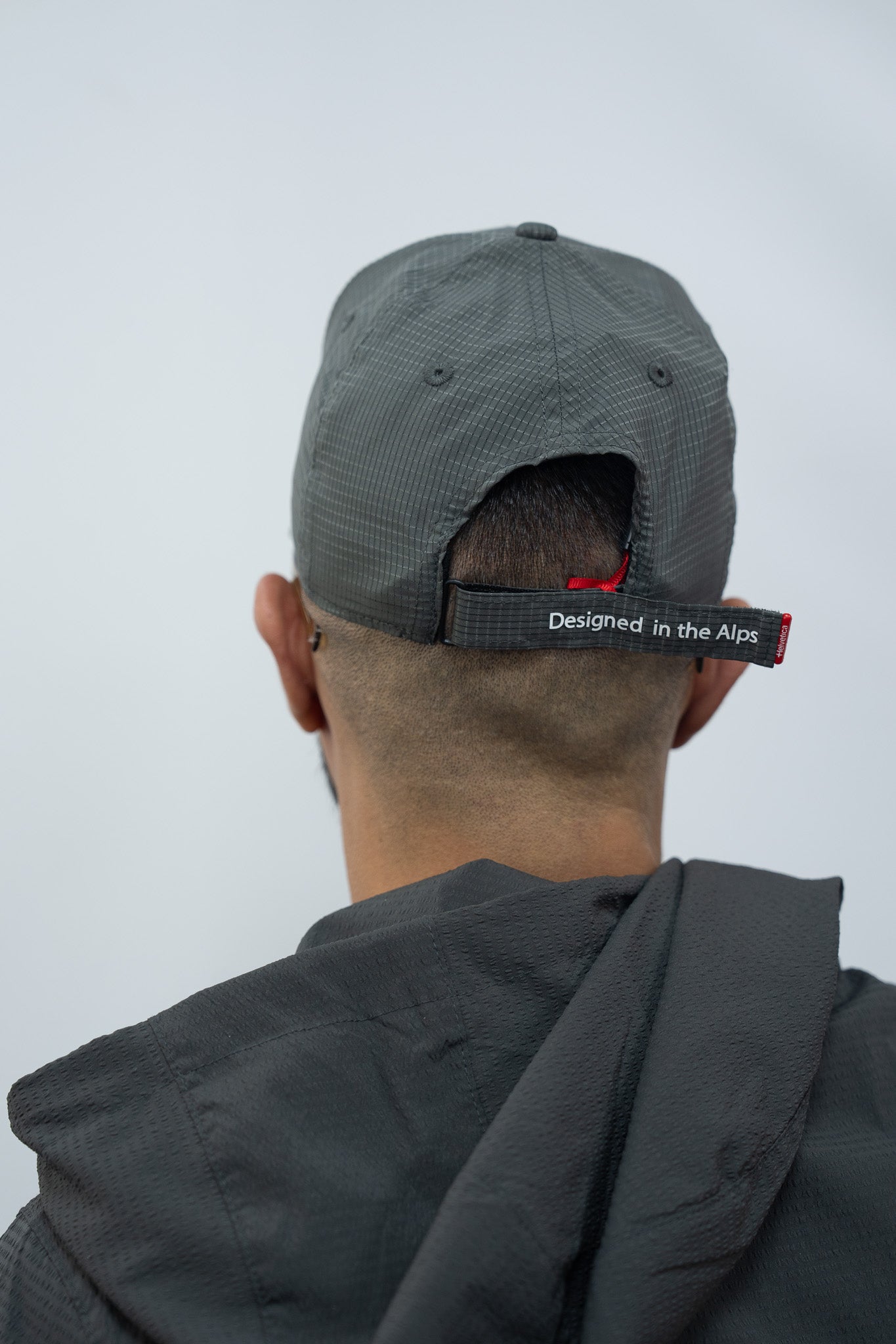 CASQUETTE HELVETICA FROTZ GRIS