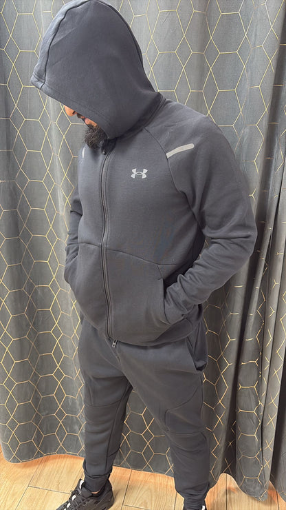 UNDER ARMOUR VESTE UNSTOPPABLE NOIR