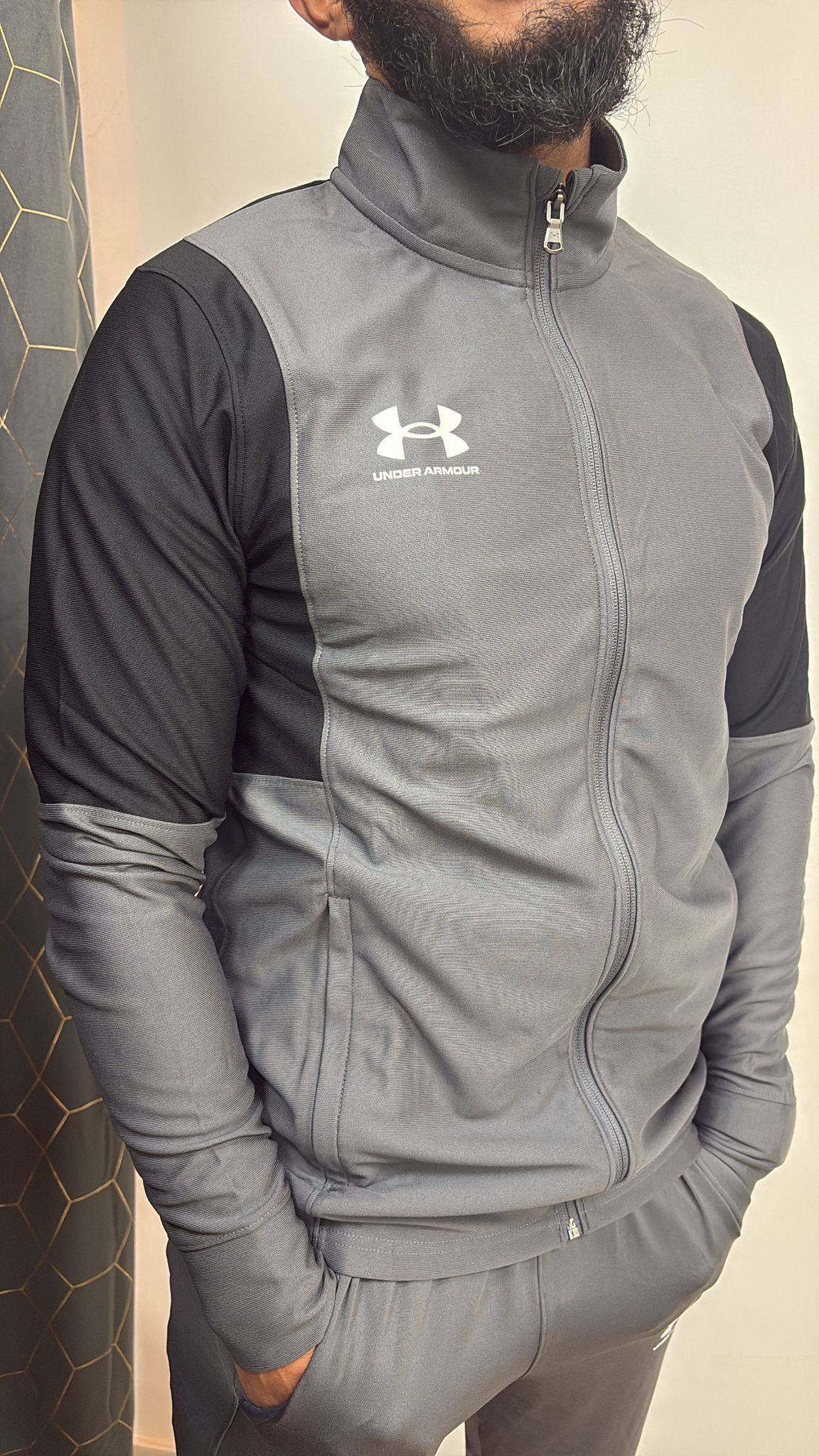 UNDER ARMOUR VESTE CHALLENGER GRIS