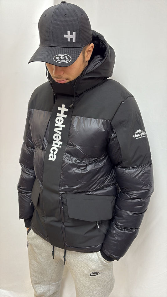 HELVETICA QUEYRAS NOIR